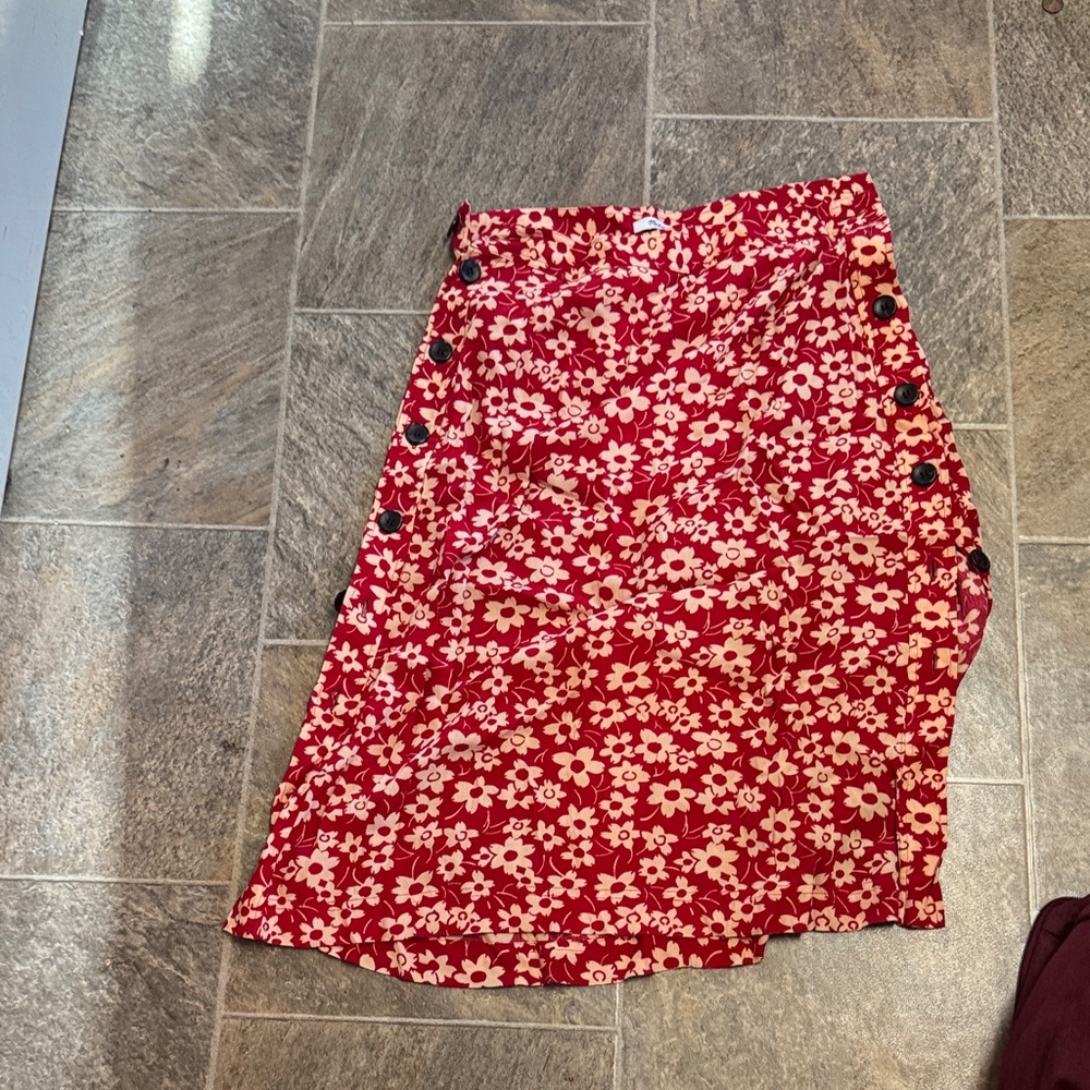 Madewell Red Floral Asymmetrical Skirt